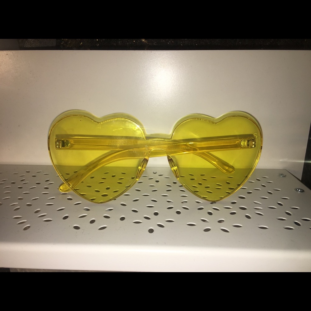 Yellow Heart Sunglasses💛